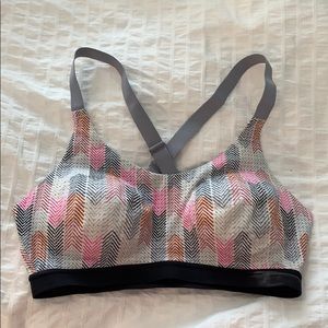 Victoria’s Secret Sports Bra 34C